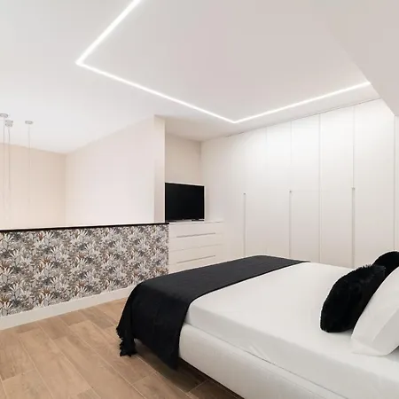 Espectacular Duplex Centrico Con Parking 比戈
